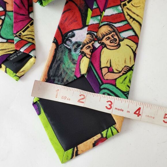 Golfing Luxury Silk‎ Necktie Golfer Design 100% Silk - Picture 5 of 6